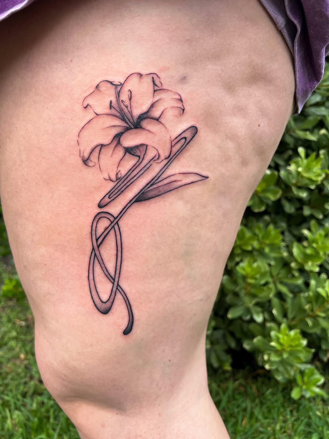 Tattoo by @mortismarauder — fine_line, black_and_grey