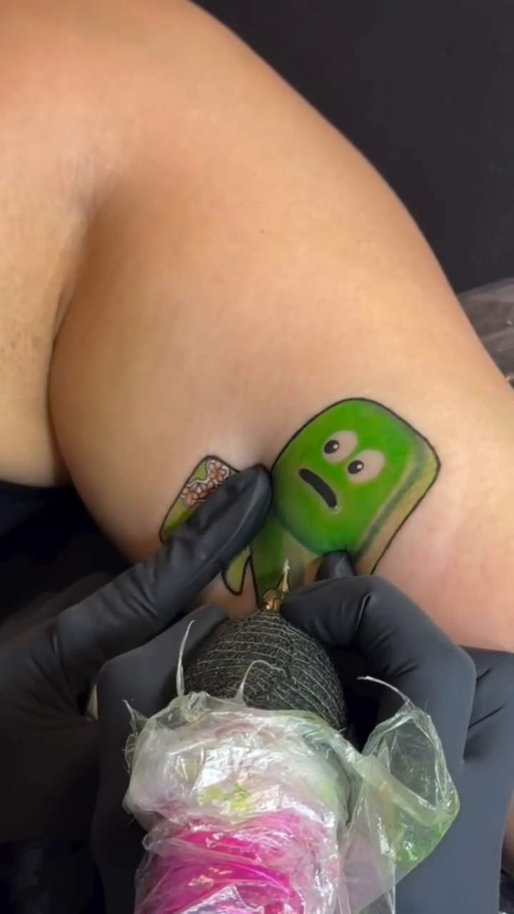 Tattoo by @jasmine.rain.tatts — new_school