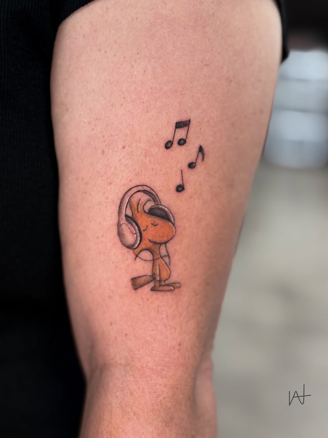 Tattoo by @kat_parmu — fine_line