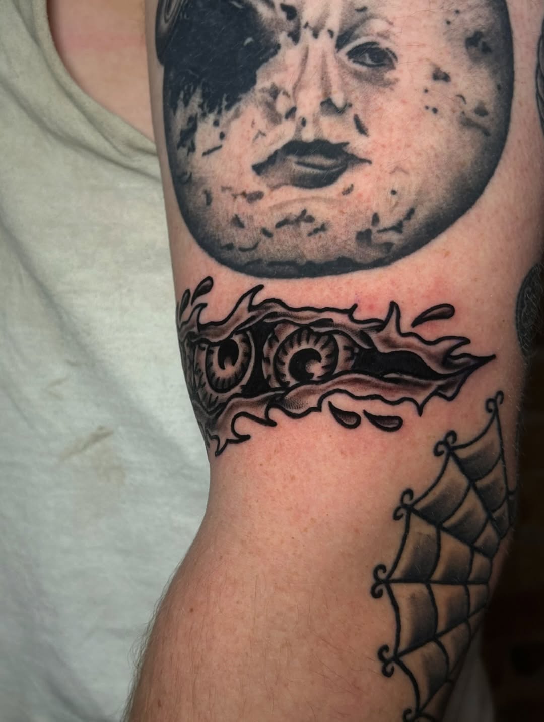 Tattoo by @knucklehead_tattoos — blackwork