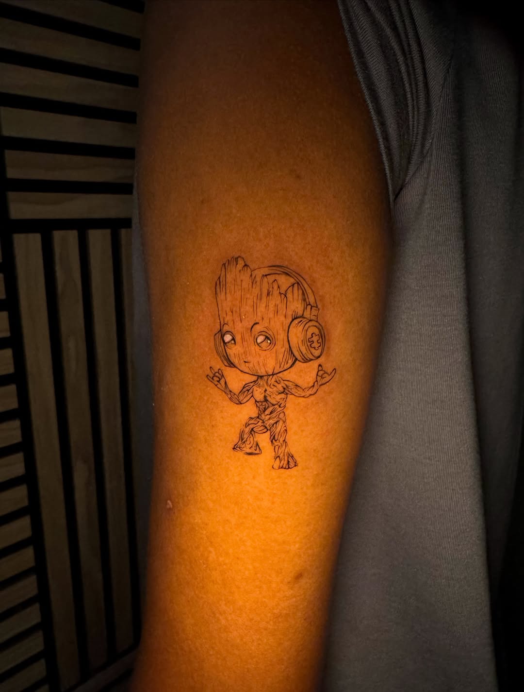 Tattoo by @crose.o1 — illustrative, fine_line