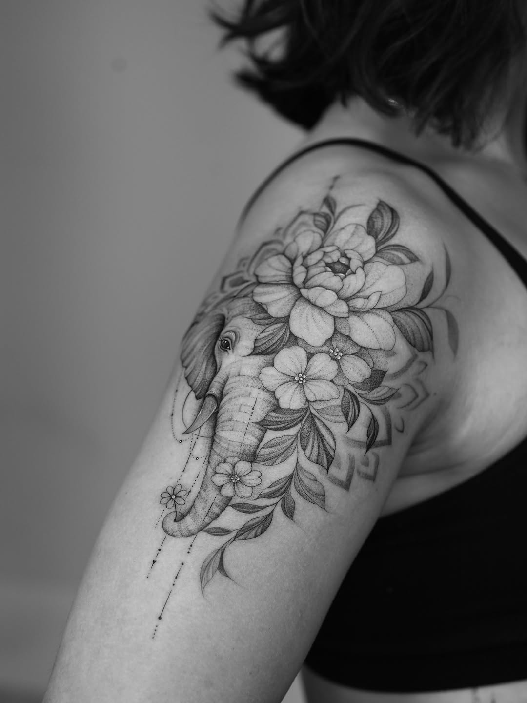 Tattoo by @xiu.tattoos — black_and_grey, realism