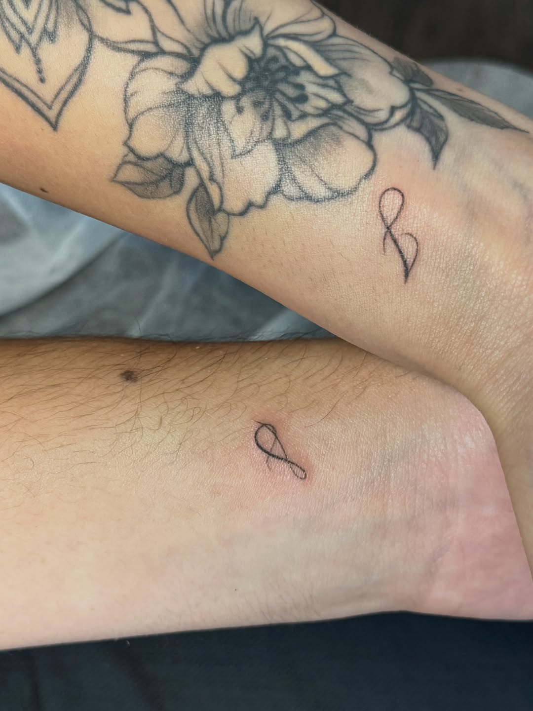 Tattoo by @avas.aesthetics__ — fine_line, minimalist