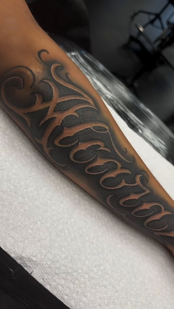 Tattoo by @bonnie_tatt2oos โ lettering_script, black_and_grey