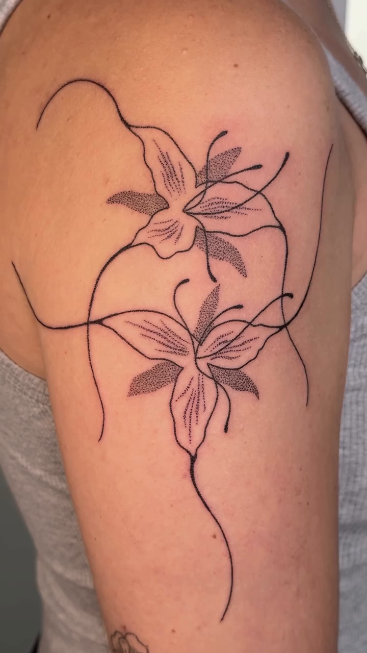 Tattoo by @poke.aaa.dots — fine_line