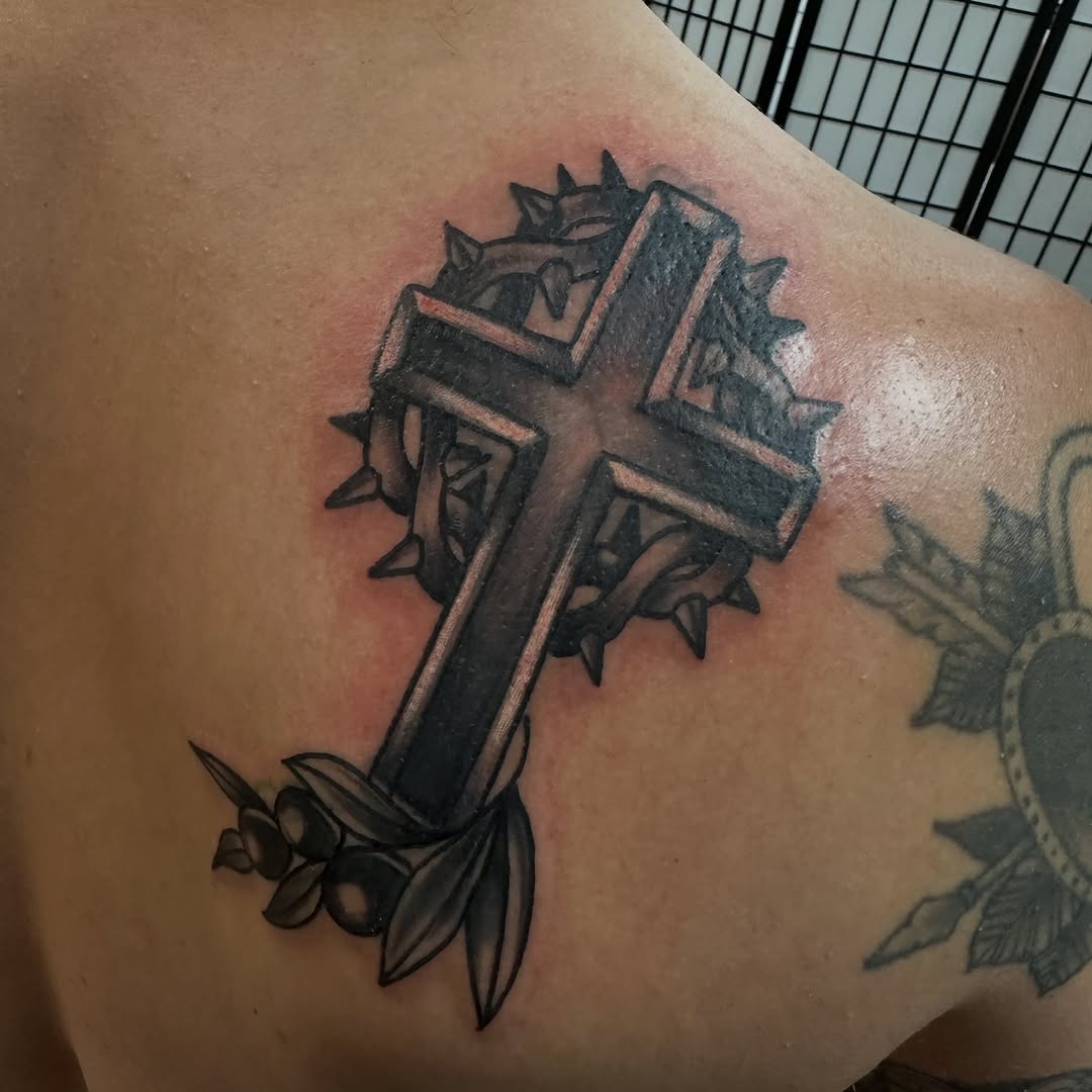 Tattoo by @tattoos_by_mr.vincent — black_and_grey, realism