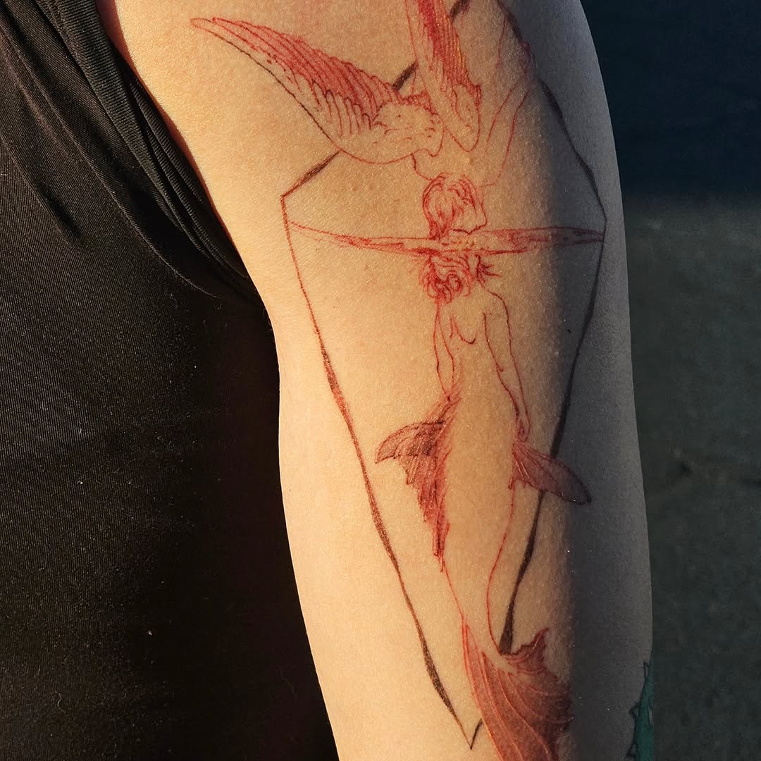 Tattoo by @ari_draws_things_ β sketch