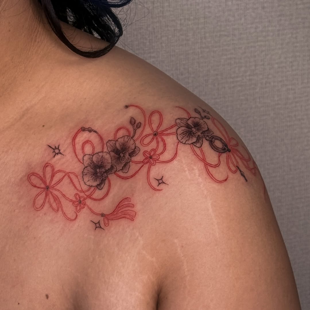 Tattoo by @raeinkz — fine_line, ornamental