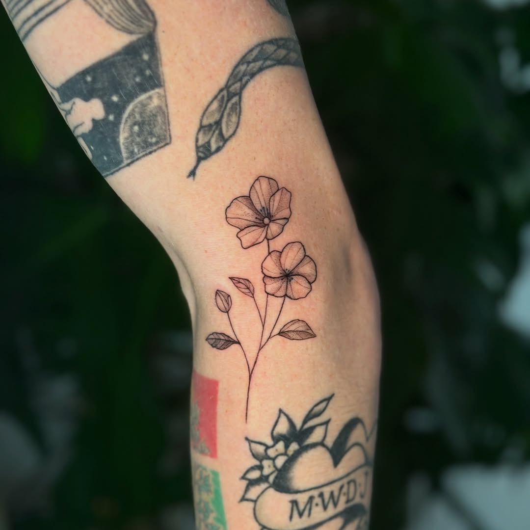 Tattoo by @tattoosbyps — fine_line