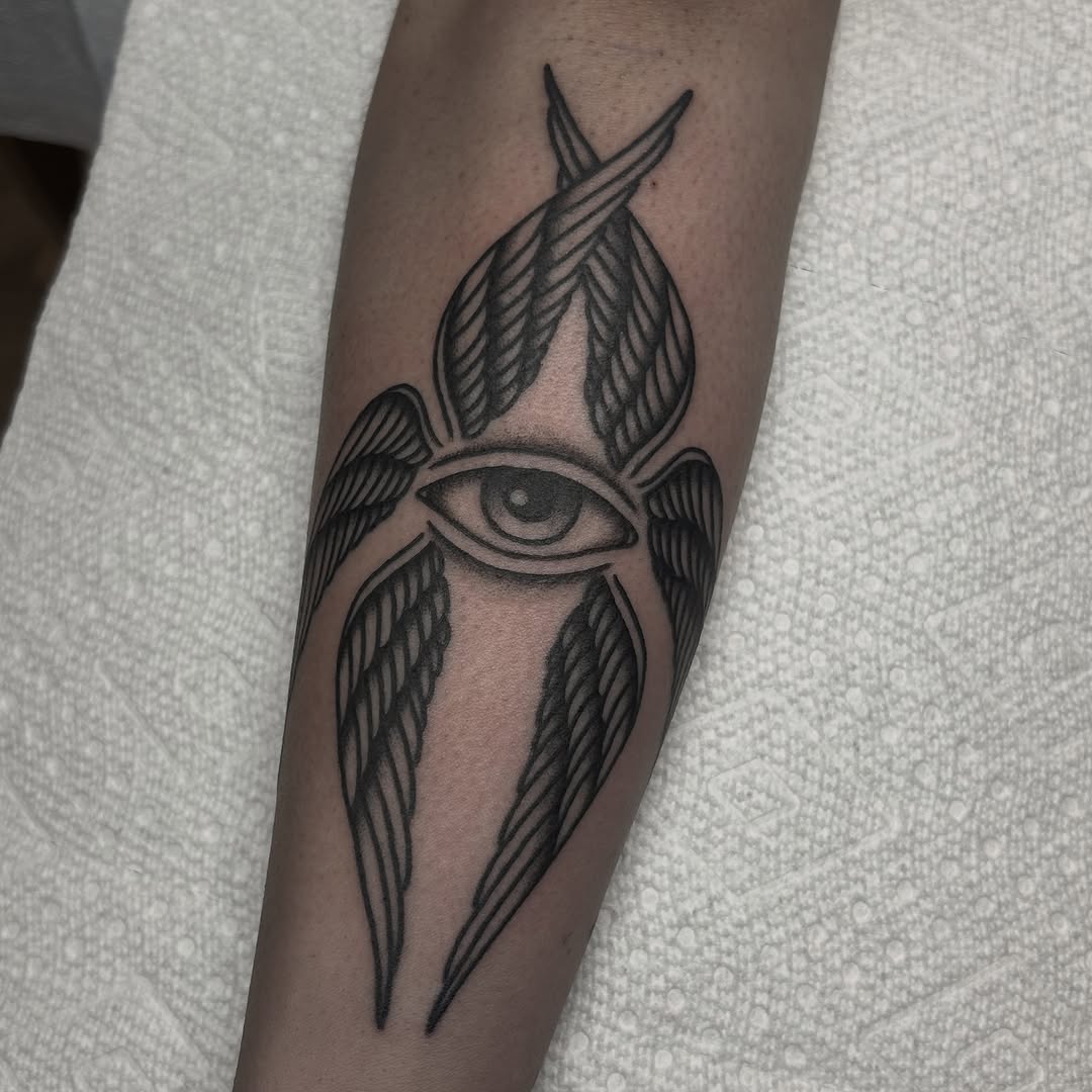 Tattoo by @stephenasanchez — black_and_grey