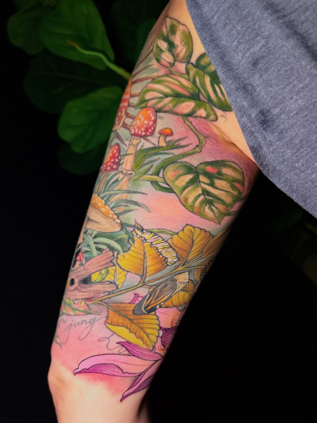 Tattoo by @samcedartattoo β realism
