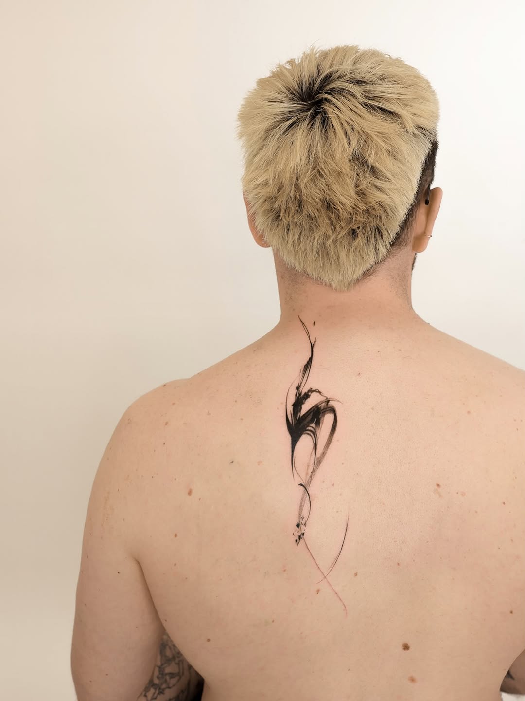 Tattoo by @today_do_black — illustrative, blackwork