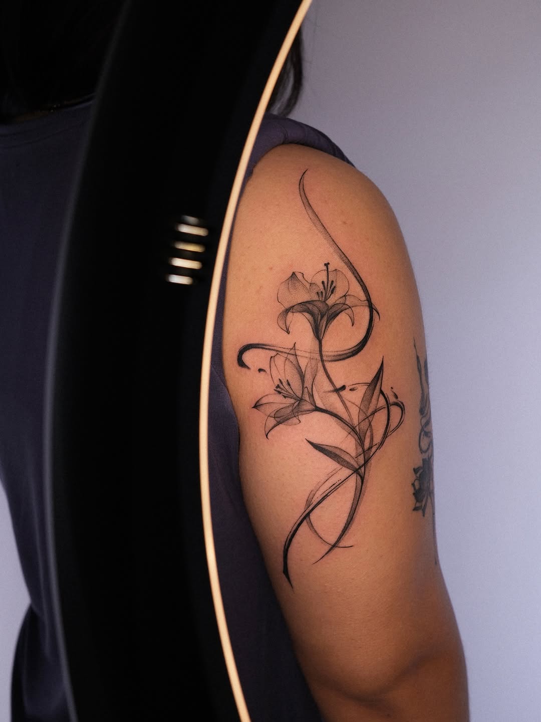 Tattoo by @karmon.tat — illustrative, fine_line