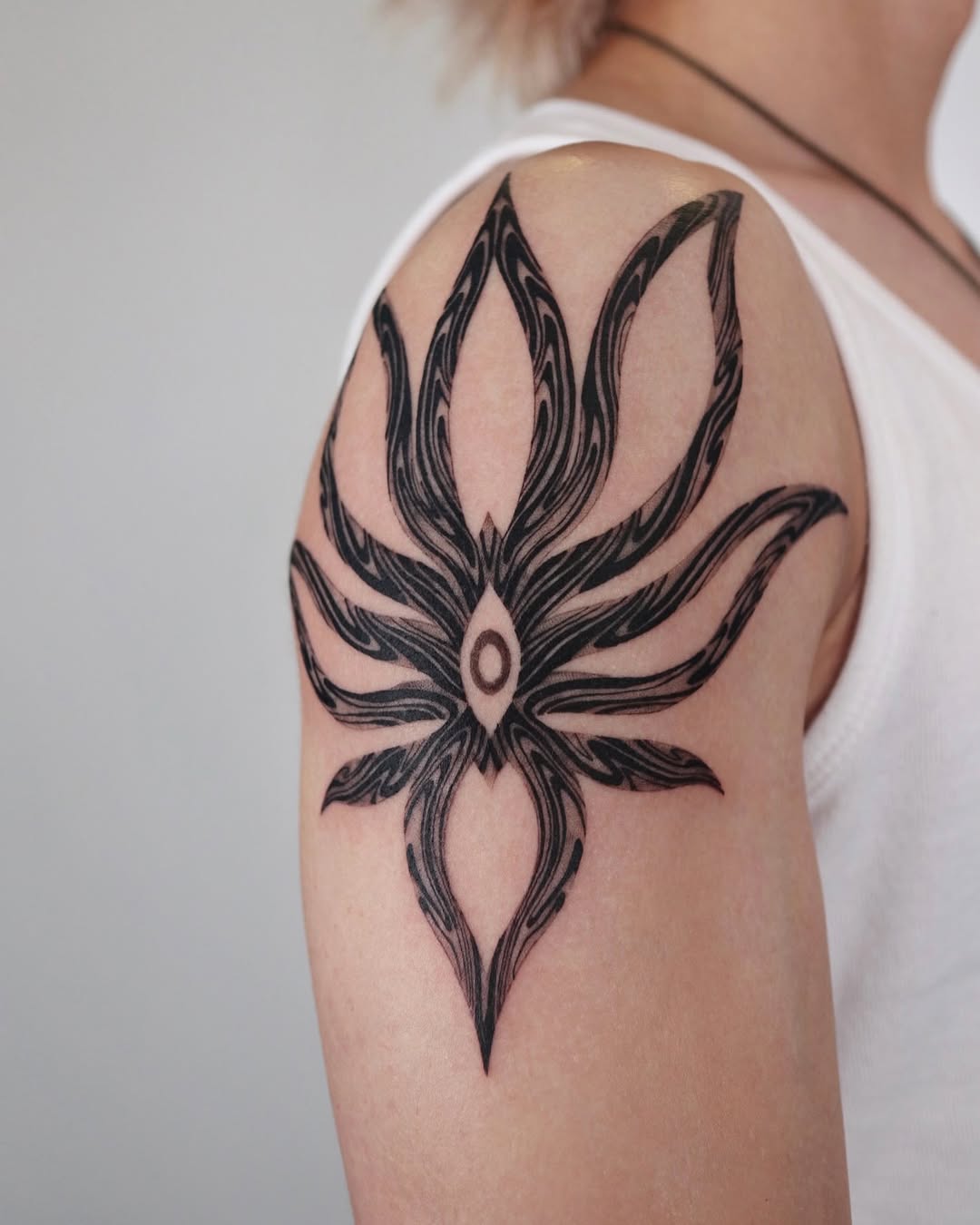 Tattoo by @daan.kim — blackwork, ornamental