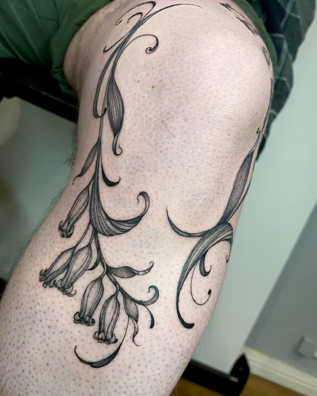 Tattoo by @i.want.it.black.tattoo — black_and_grey, ornamental