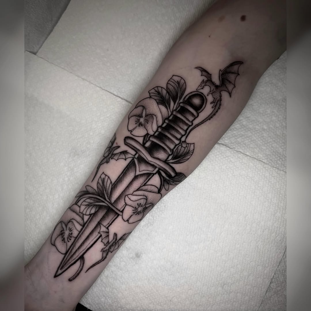 Tattoo by @alyssaquick__ — illustrative, black_and_grey