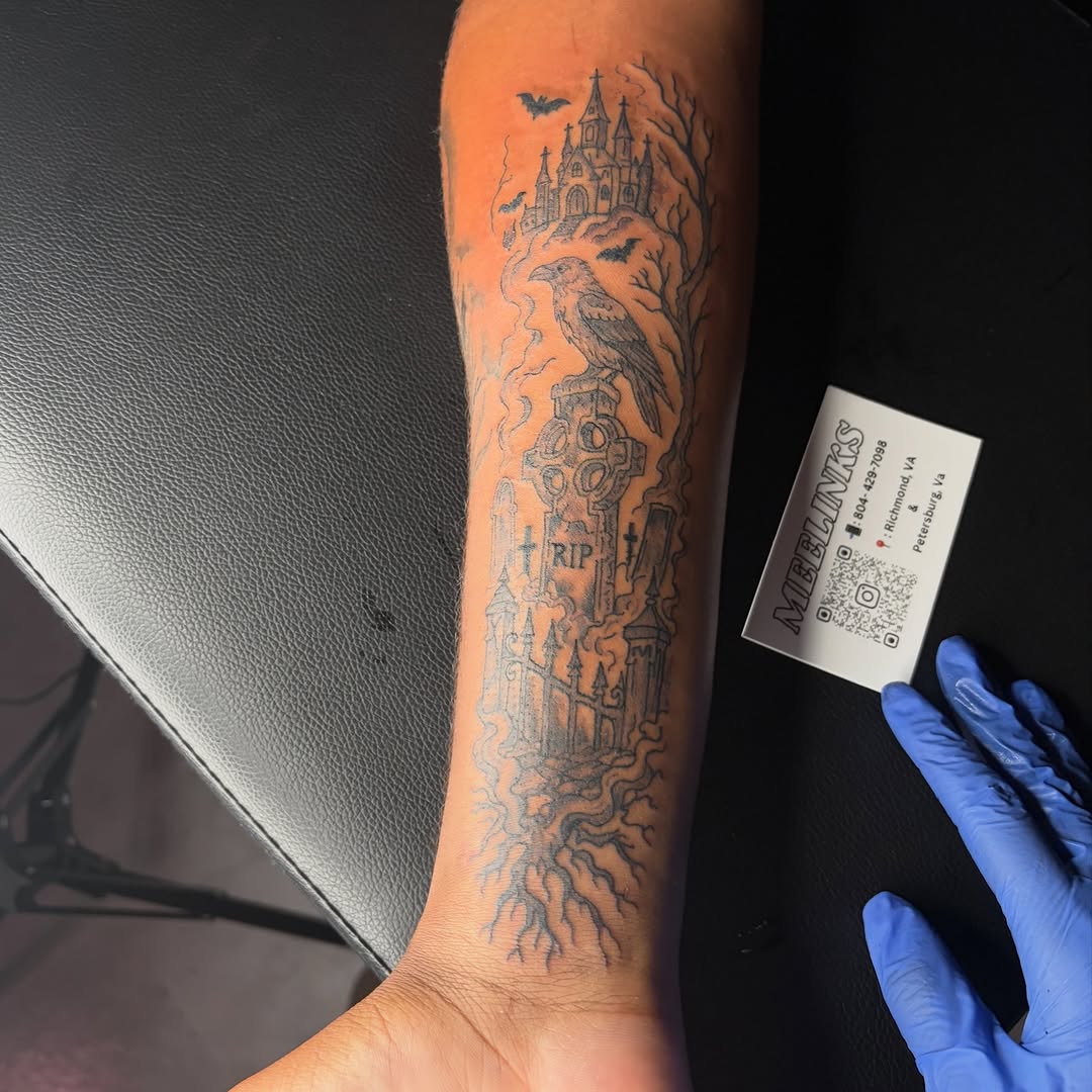 Tattoo by @meelinks — black_and_grey