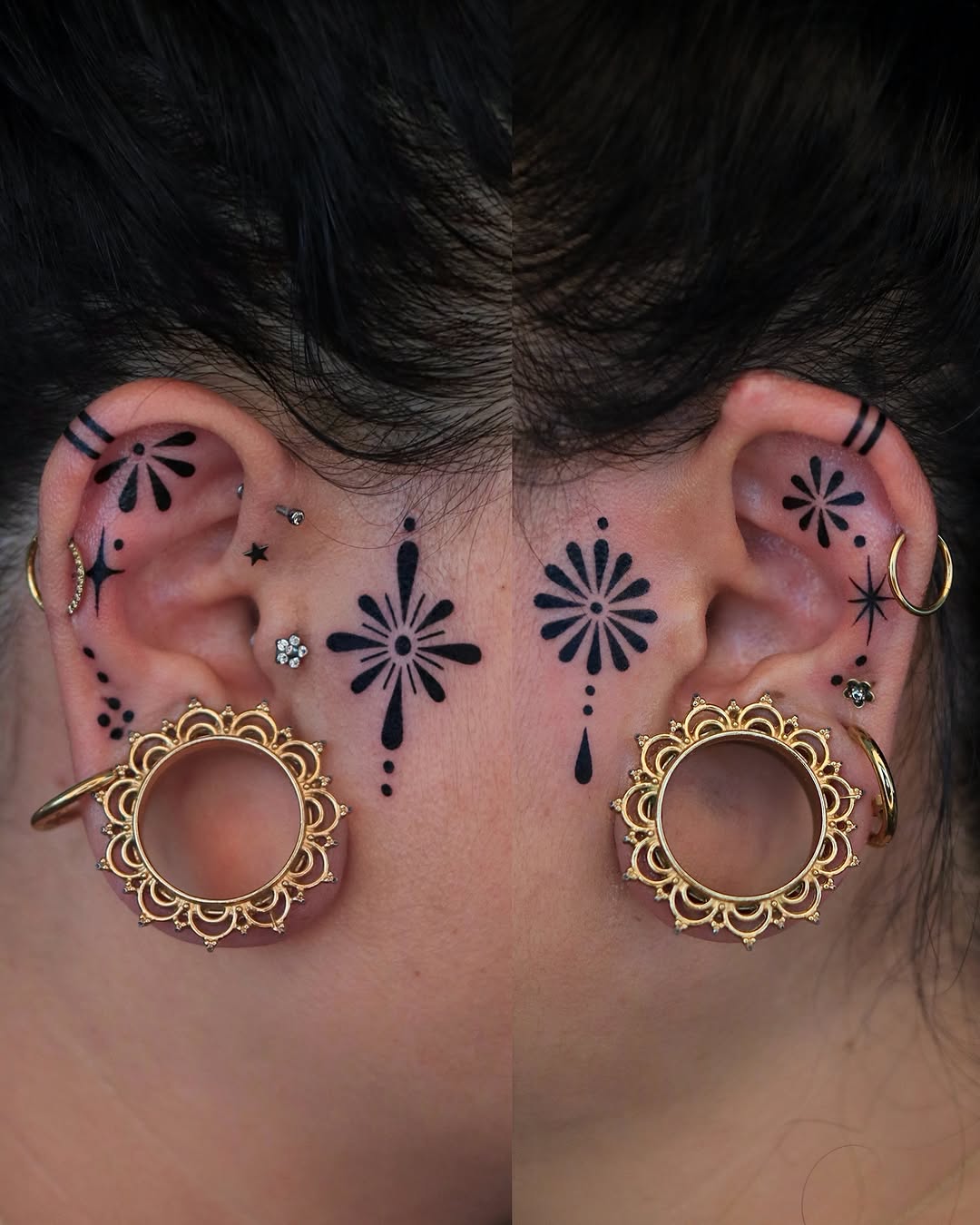 Tattoo by @2zzinzzin_ — blackwork, geometric