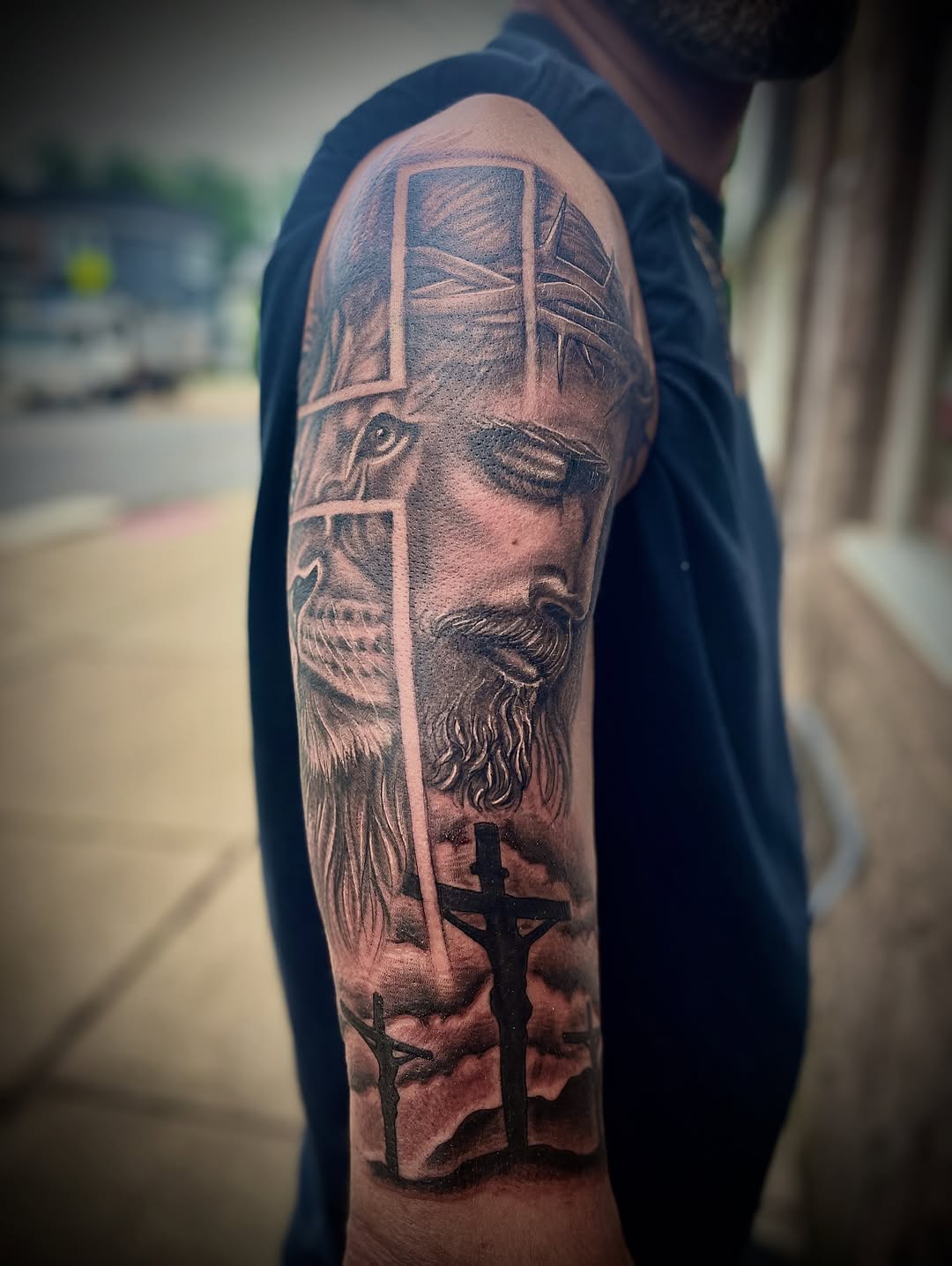 Tattoo by @tattoos_by_suzanneb — realism, black_and_grey