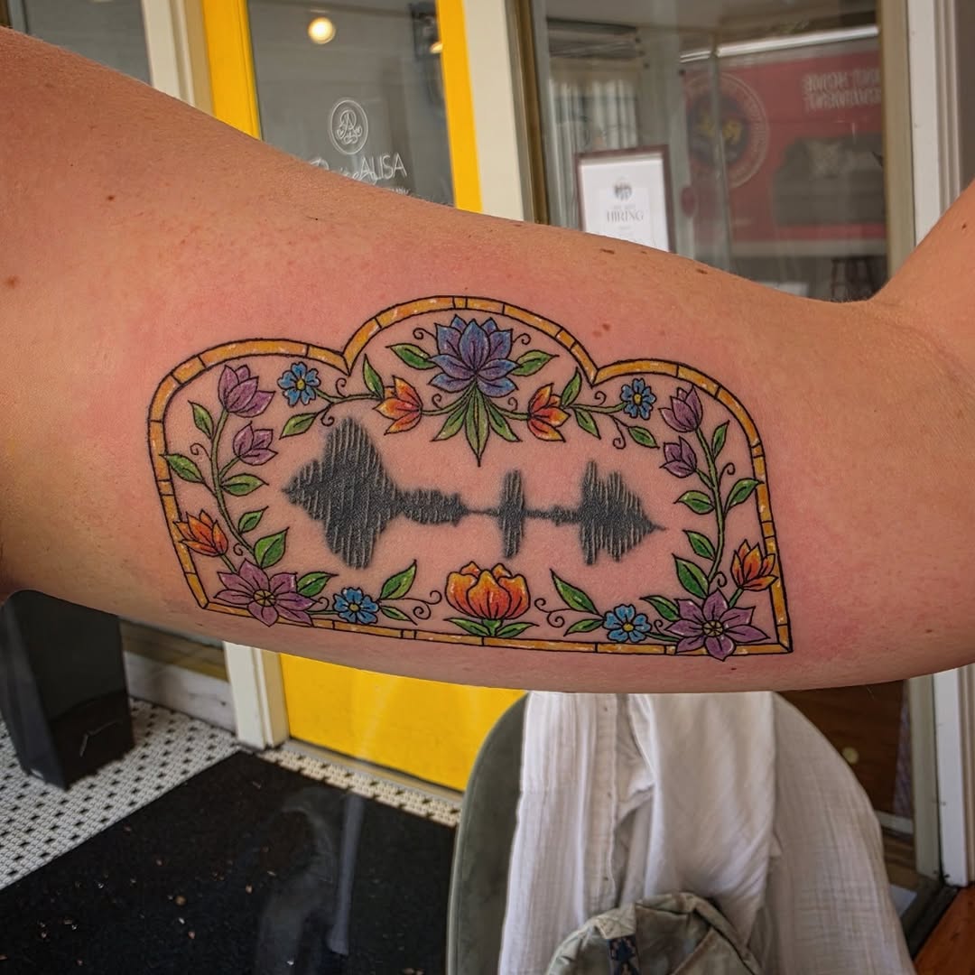 Tattoo by @solsticetattoonc β geometric