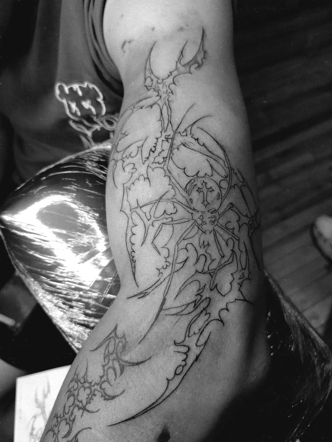 Tattoo by @too_arttoo — blackwork, geometric