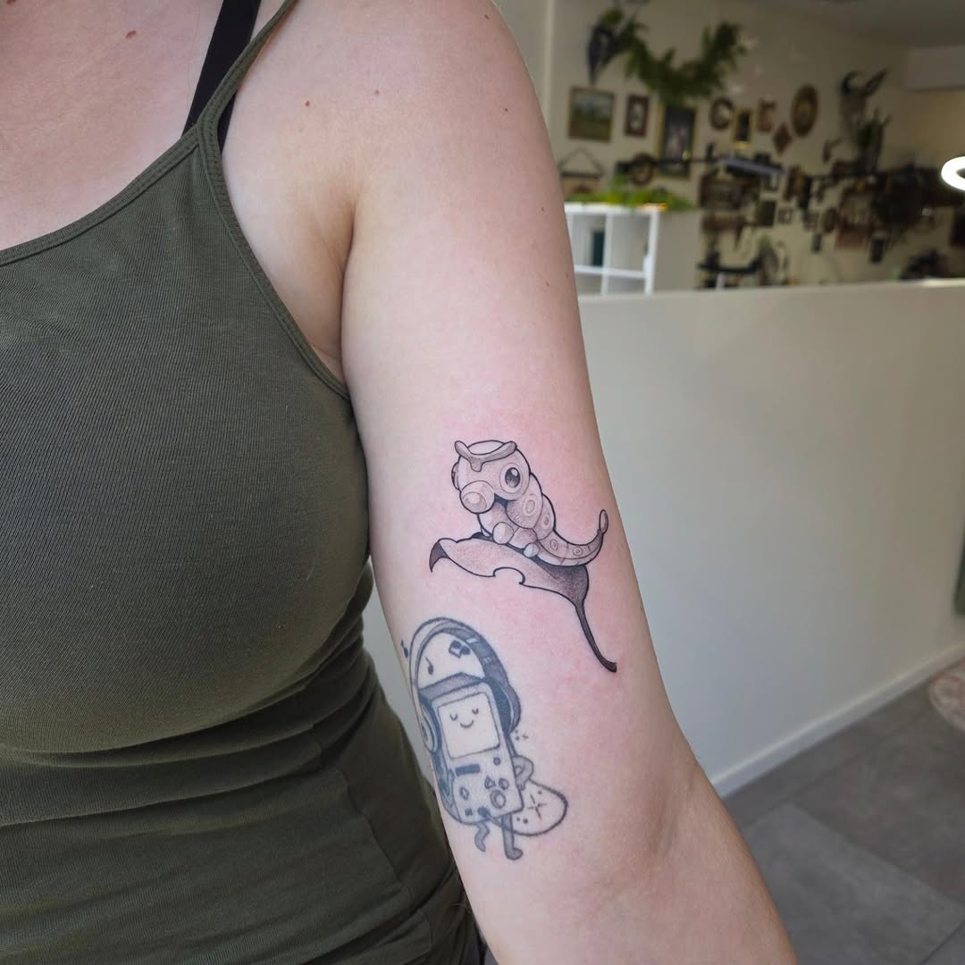 Tattoo by @savshimi — illustrative, black_and_grey