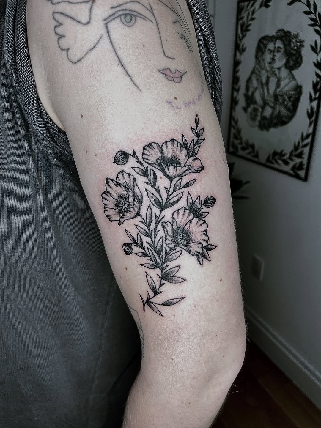Tattoo by @yulia.vita.tattoo — black_and_grey, fine_line
