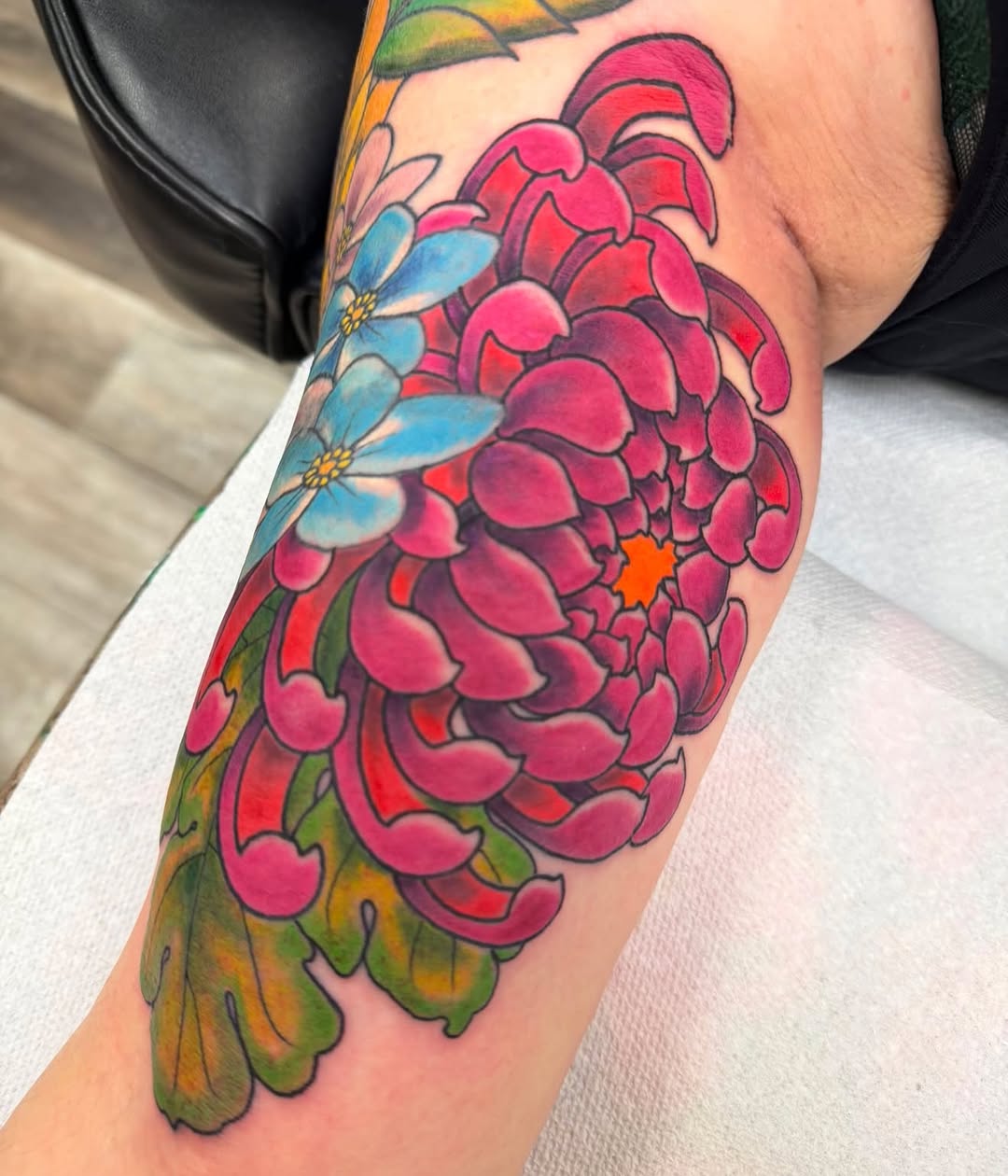 Tattoo by @chainsmokinmeg — japanese_irezumi, neo_traditional