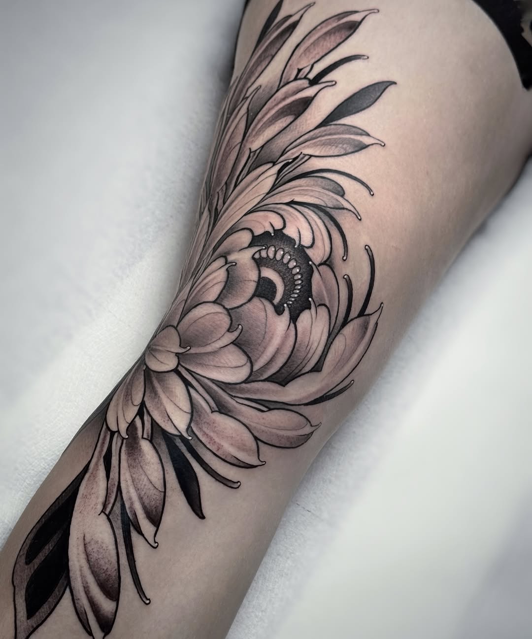 Tattoo by @raso_tattoo — japanese_irezumi, black_and_grey