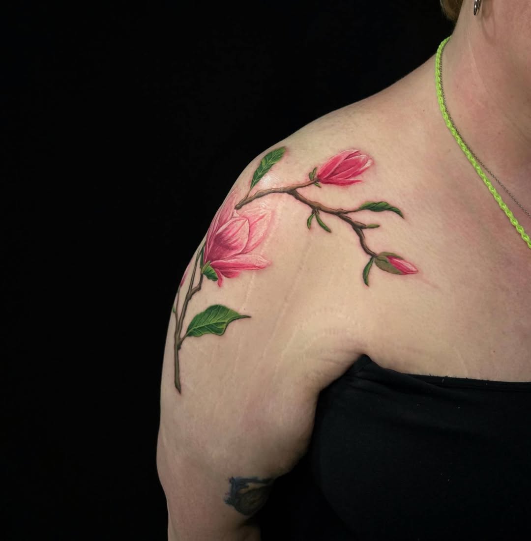 Tattoo by @pearthebeartattoo — realism, fine_line