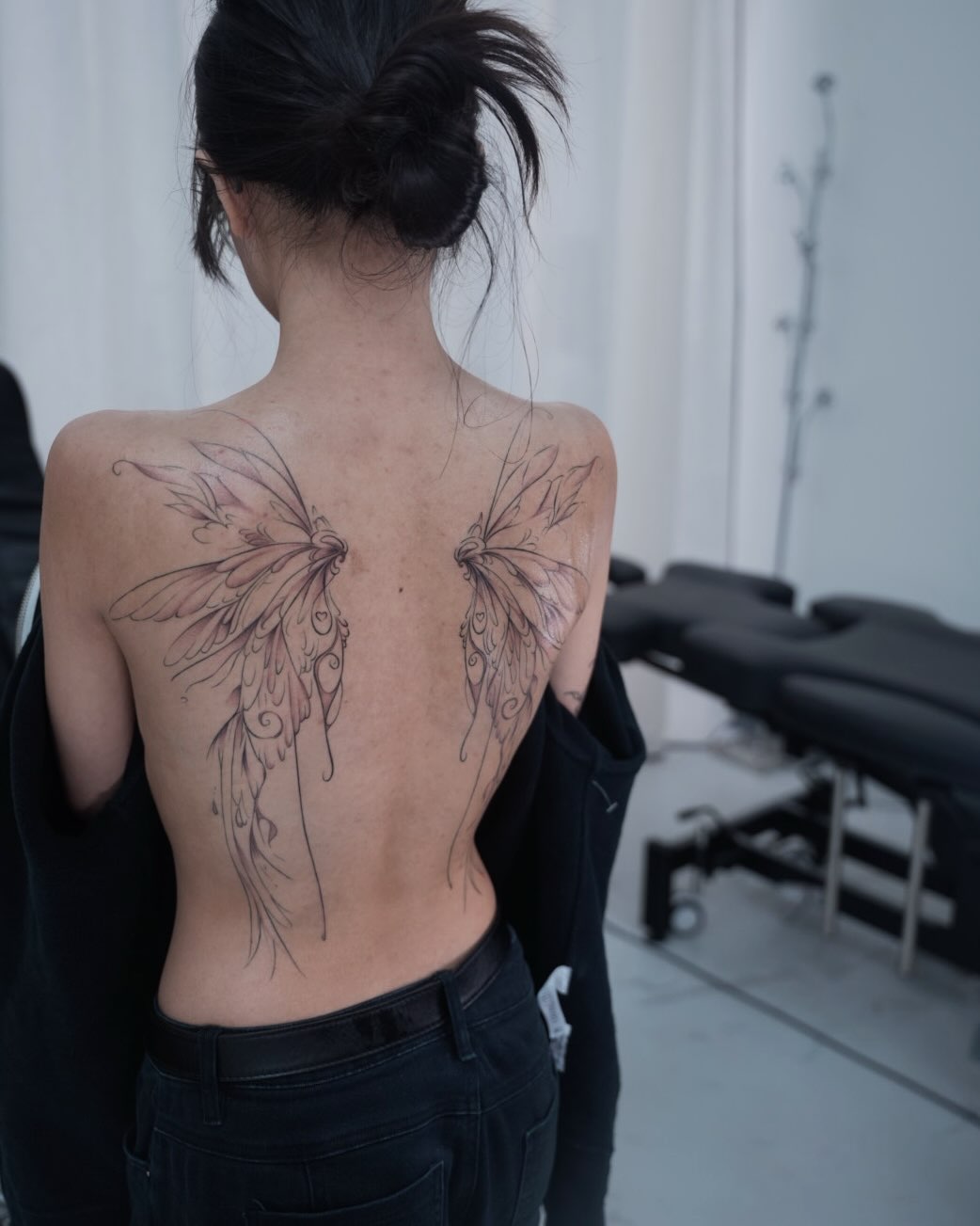 Tattoo by @titi.inink β fine_line, illustrative