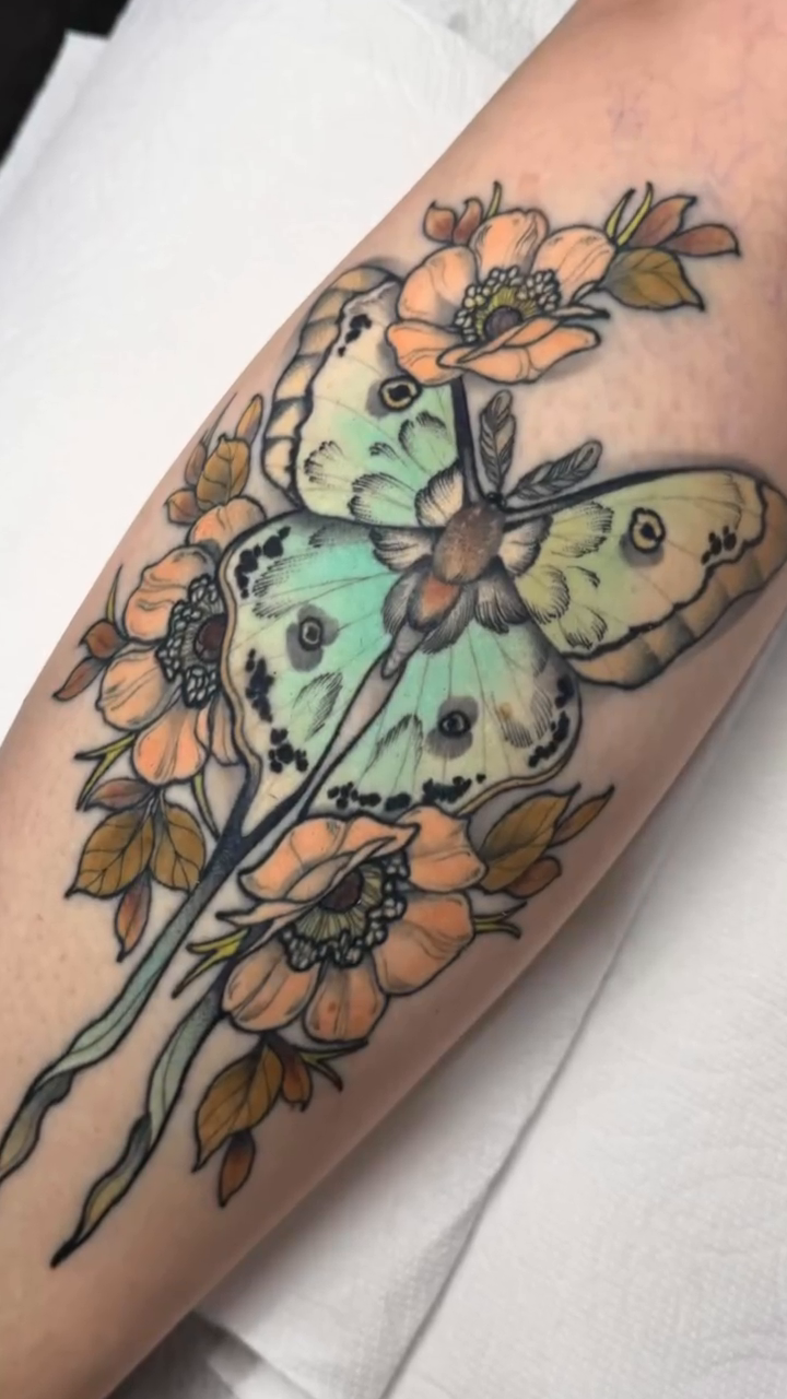 Tattoo by @white.trash.flash โ illustrative, color