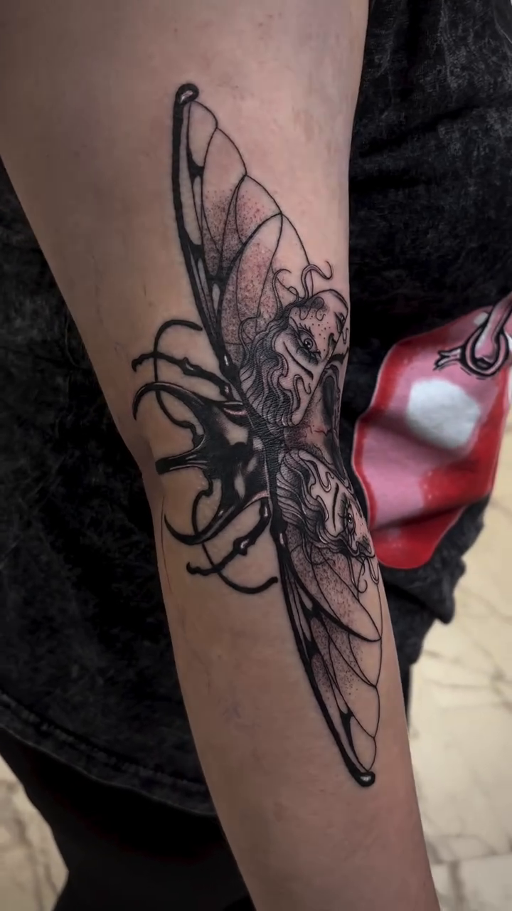 Tattoo by @venuss.inks — black_and_grey, realism