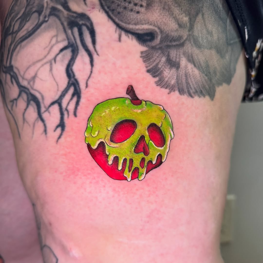 Tattoo by @sabrina_tattoos_ — new_school