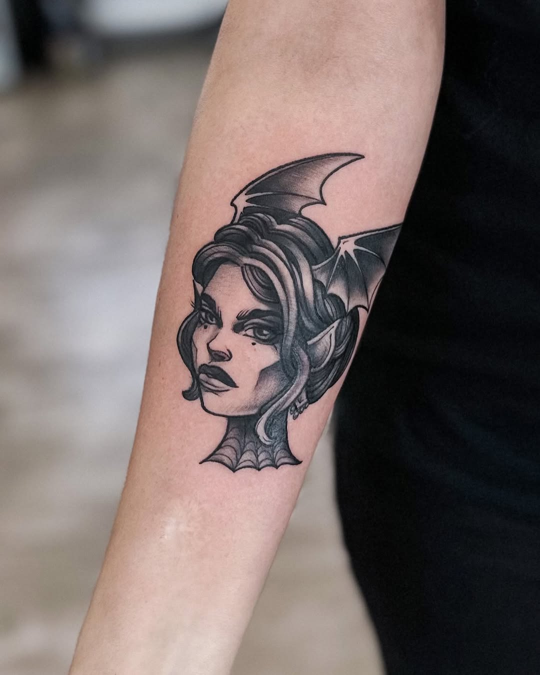 Tattoo by @elvira_savchuk — black_and_grey