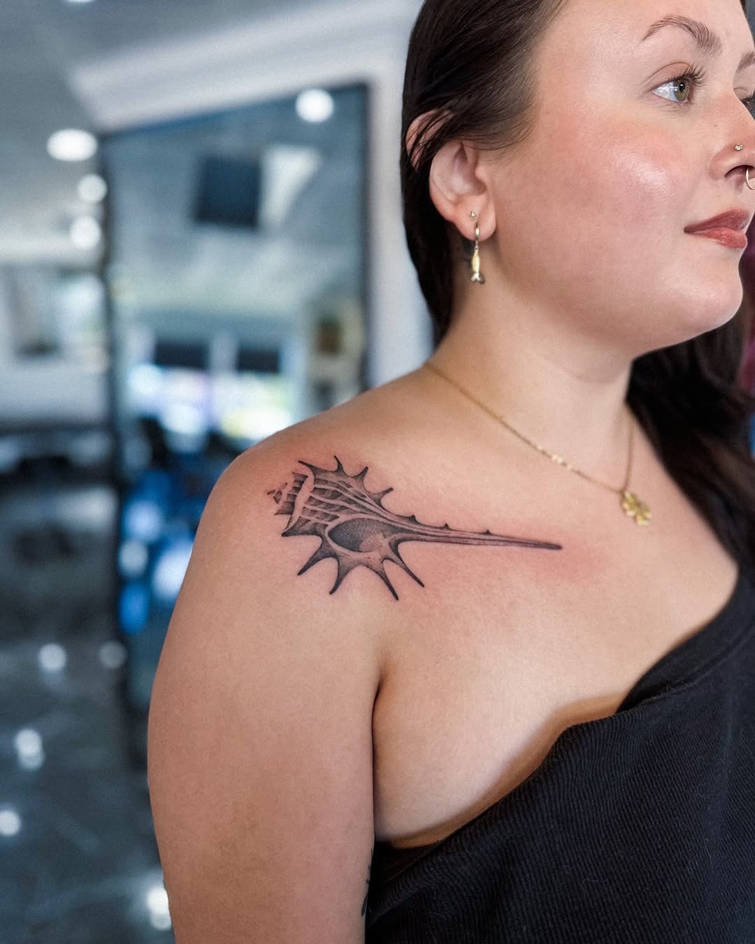 Tattoo by @elvira_savchuk — black_and_grey
