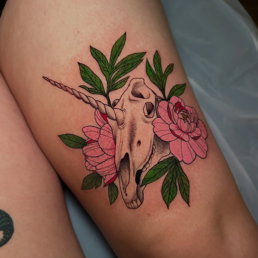 Tattoo by @tattooedbyles — dark_realism, neo_traditional