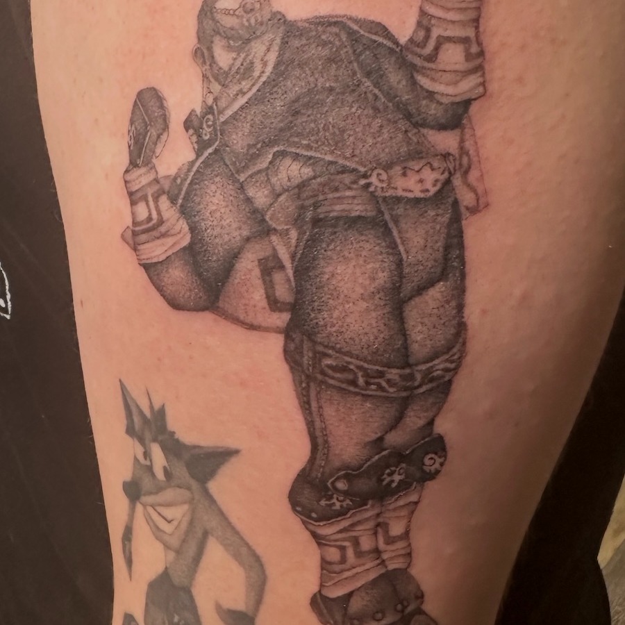 Tattoo by @madwashtattoos โ realism, dotwork