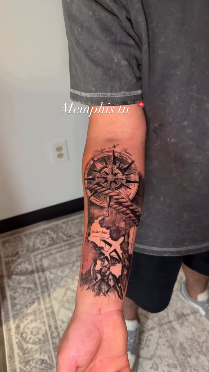 Tattoo by @sebastatto22 — black_and_grey, illustrative