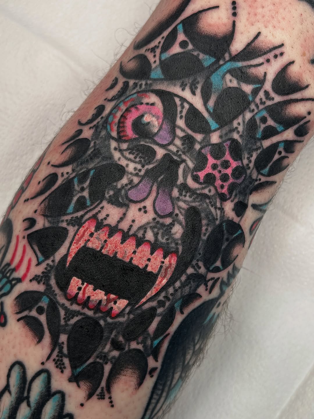 Tattoo by @blastedbymel β blackwork