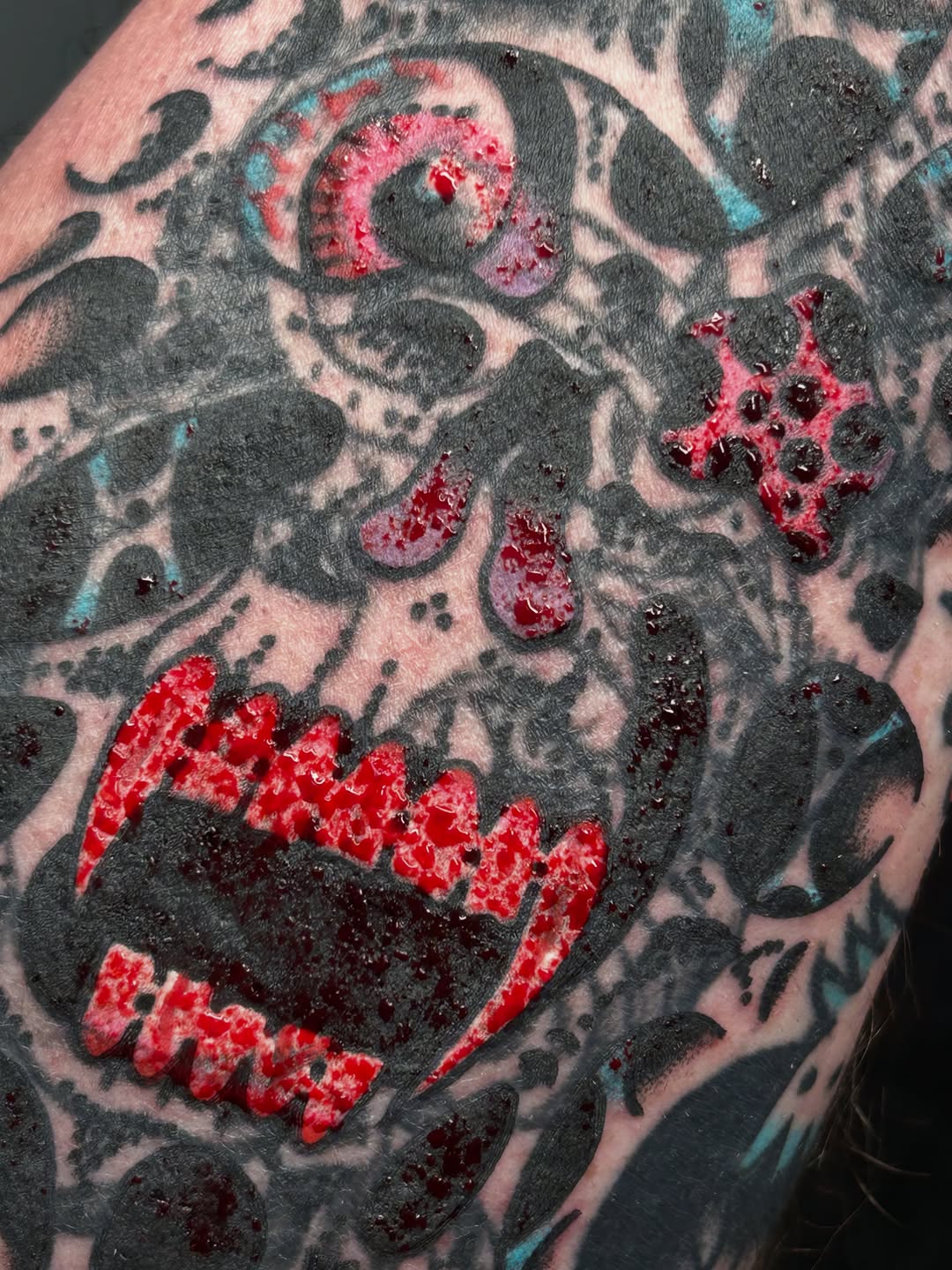 Tattoo by @blastedbymel β dark_realism, trash_polka