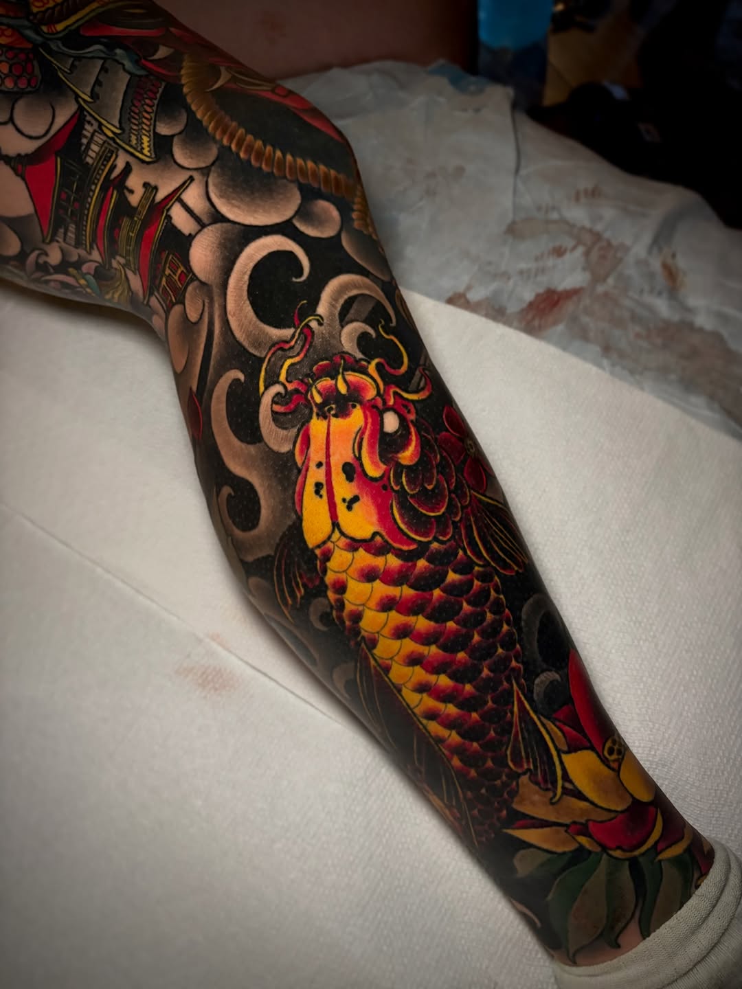 Tattoo by @jeffsaunderstattoo — japanese_irezumi, black_and_grey