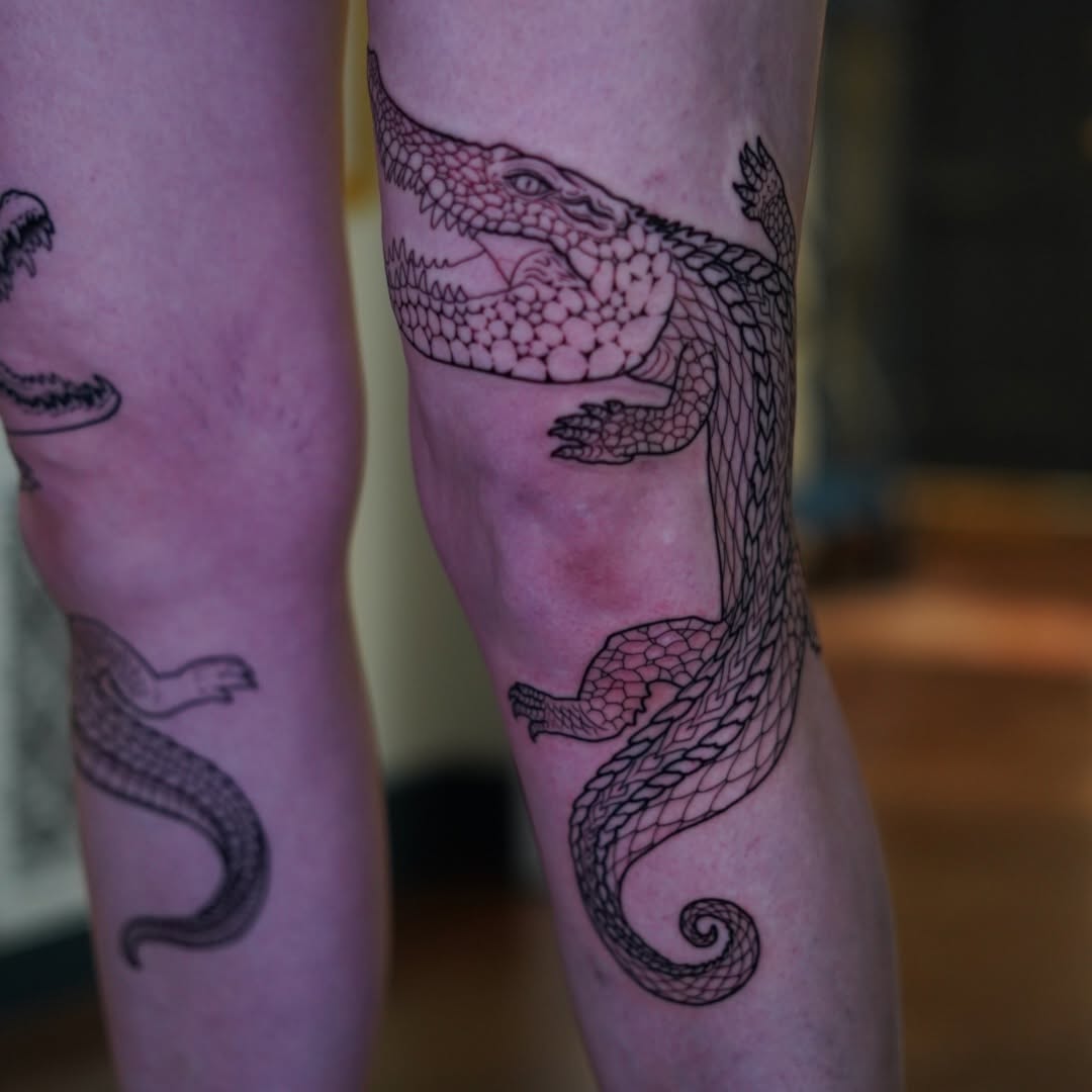 Tattoo by @julioferrerart — black_and_grey, illustrative