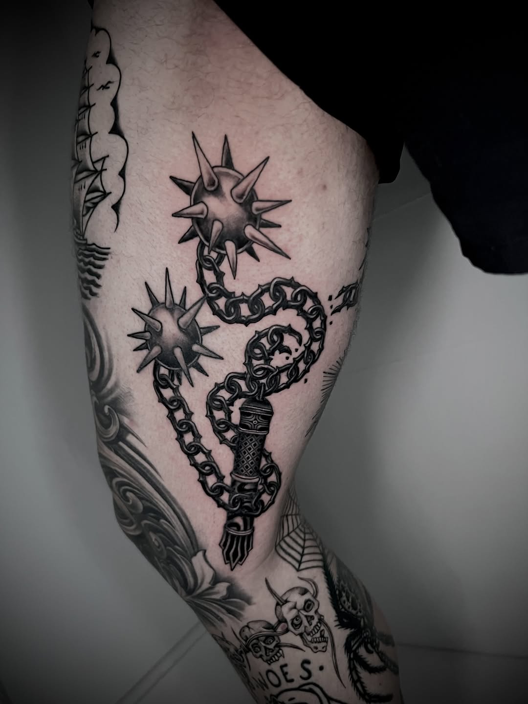 Tattoo by @yur.da.sells.blackwork — american_traditional, illustrative