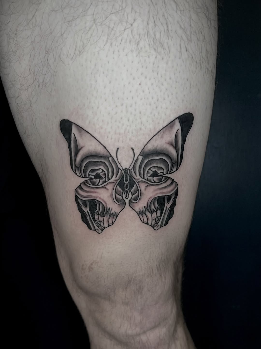 Tattoo by @yur.da.sells.blackwork — black_and_grey, illustrative