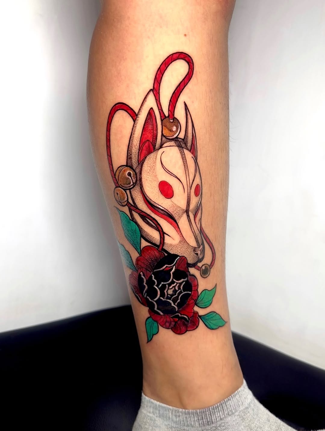 Tattoo by @anacatt.tattoo — japanese_irezumi, neo_traditional