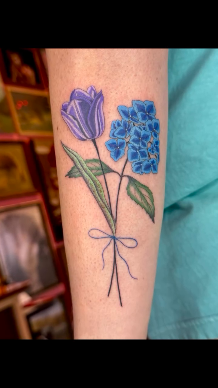 Tattoo by @shannoneperry โ fine_line, watercolor
