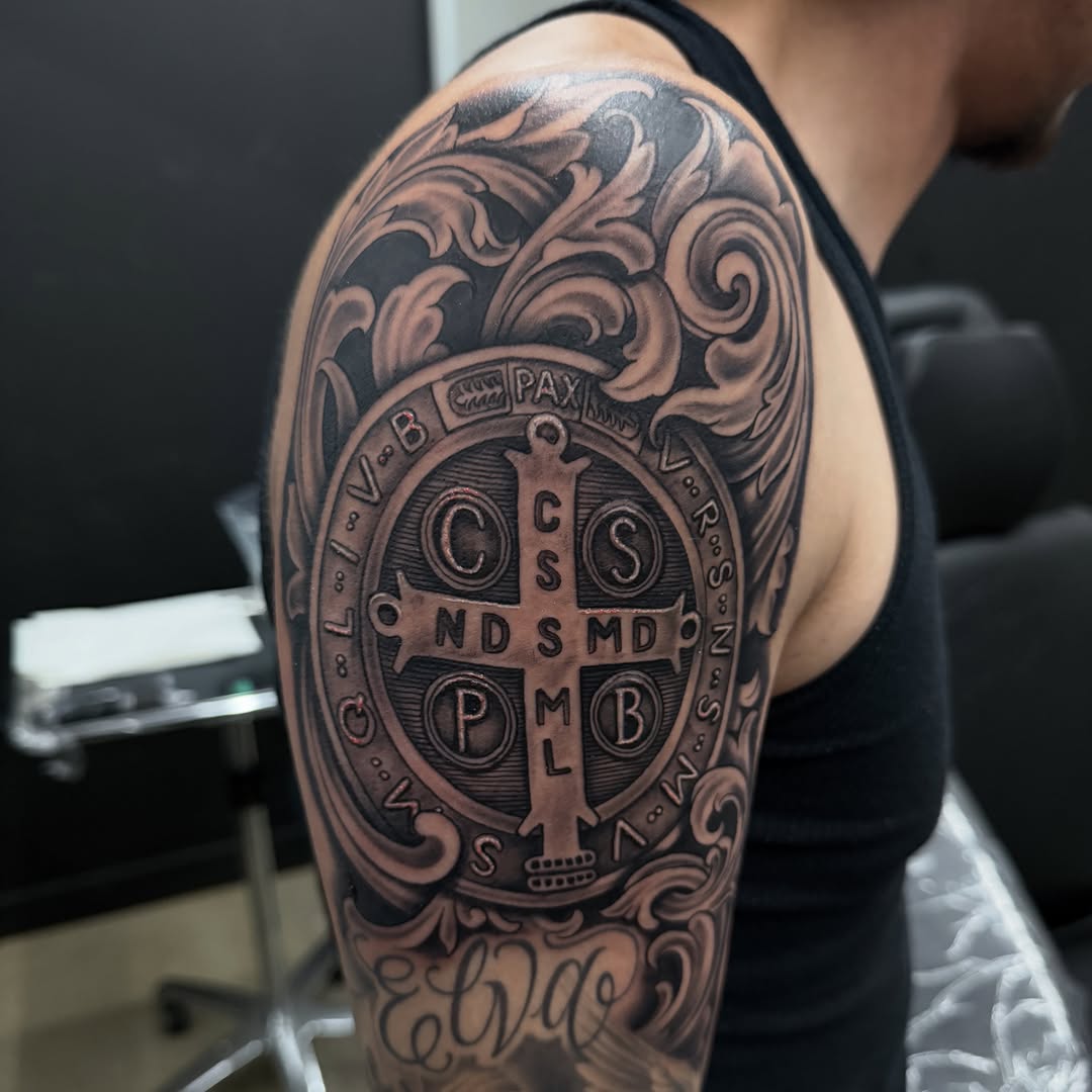 Tattoo by @aleman.adan — black_and_grey, ornamental