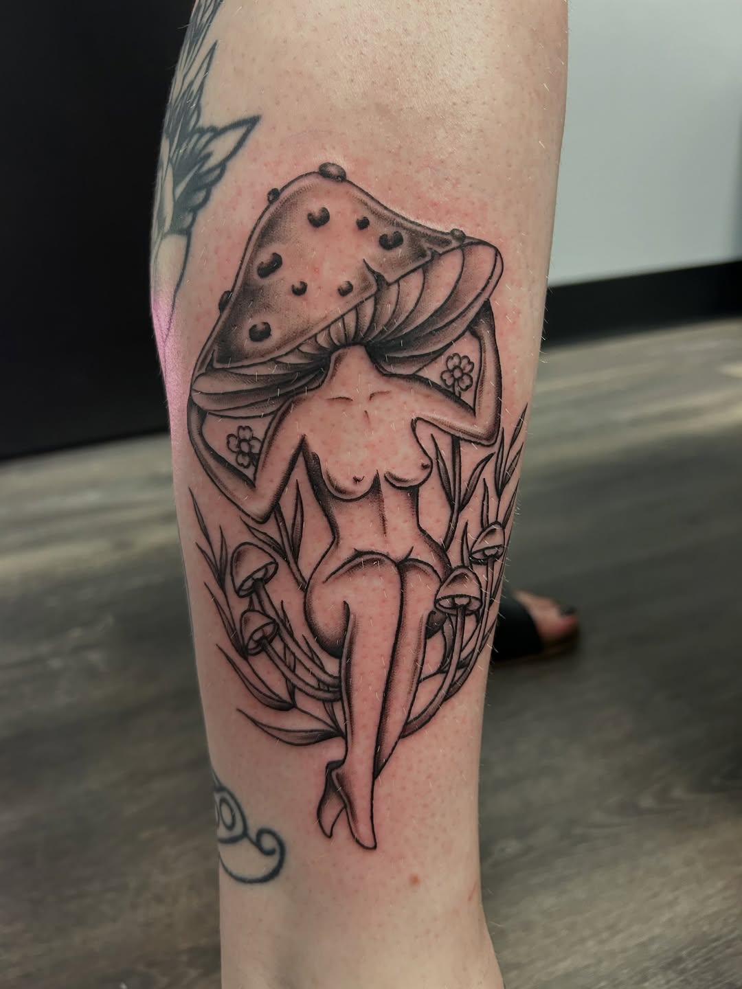 Tattoo by @nellycattattoos โ illustrative, black_and_grey