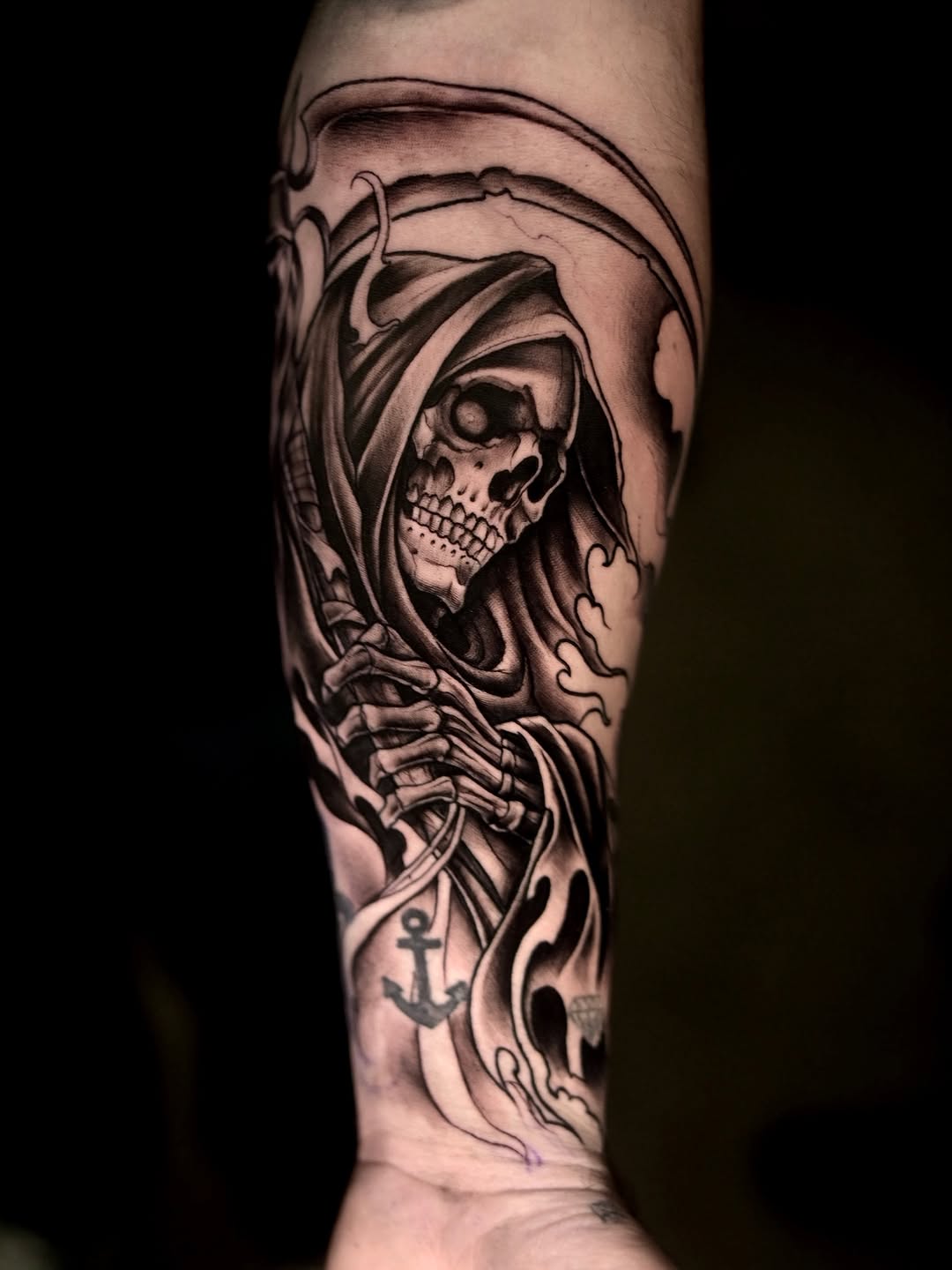 Tattoo by @arenastattoo — black_and_grey, dark_realism